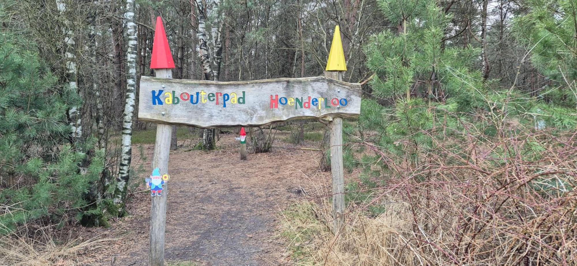 Het Veluwse Boshuisje Knus Chalet Met Omheinde Tuin Op De Veluwe Hoenderloo Exteriör bild