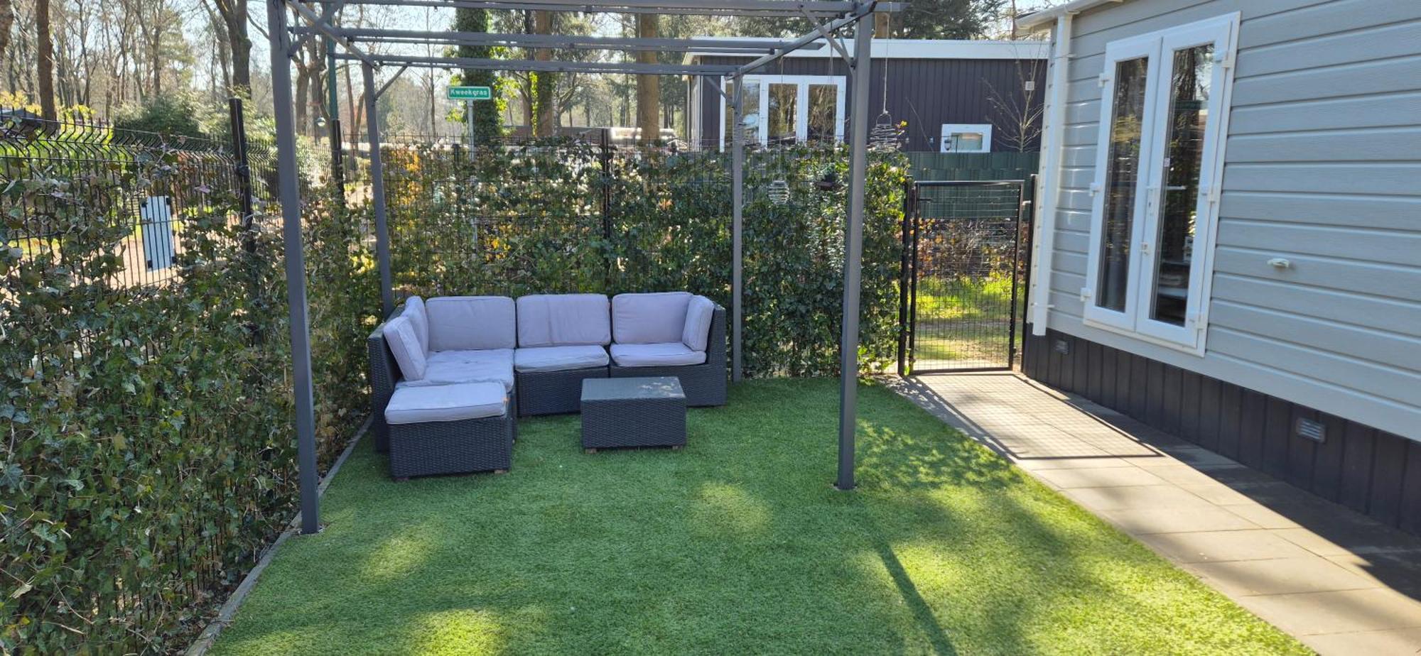 Het Veluwse Boshuisje Knus Chalet Met Omheinde Tuin Op De Veluwe Hoenderloo Exteriör bild